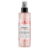 Verhelderende bodyspray met kers, fresia en lak Romantic Cherry Blossom, 250 ml, Equivalenza