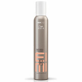 Schiuma per volume con fissaggio flessibile Eimi Natural Volume, 500 ml, Wella Professionals