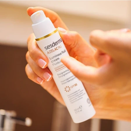 Sesderma Azelac RU Fluid für strahlende Haut mit SPF 50, 50 ml