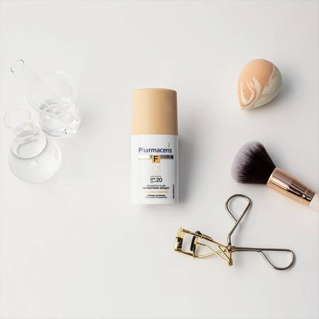 Pharmaceris F Coverage-Correction, vloeistof met fijne dekking, 01 Ivory, SPF 20, 30 ml