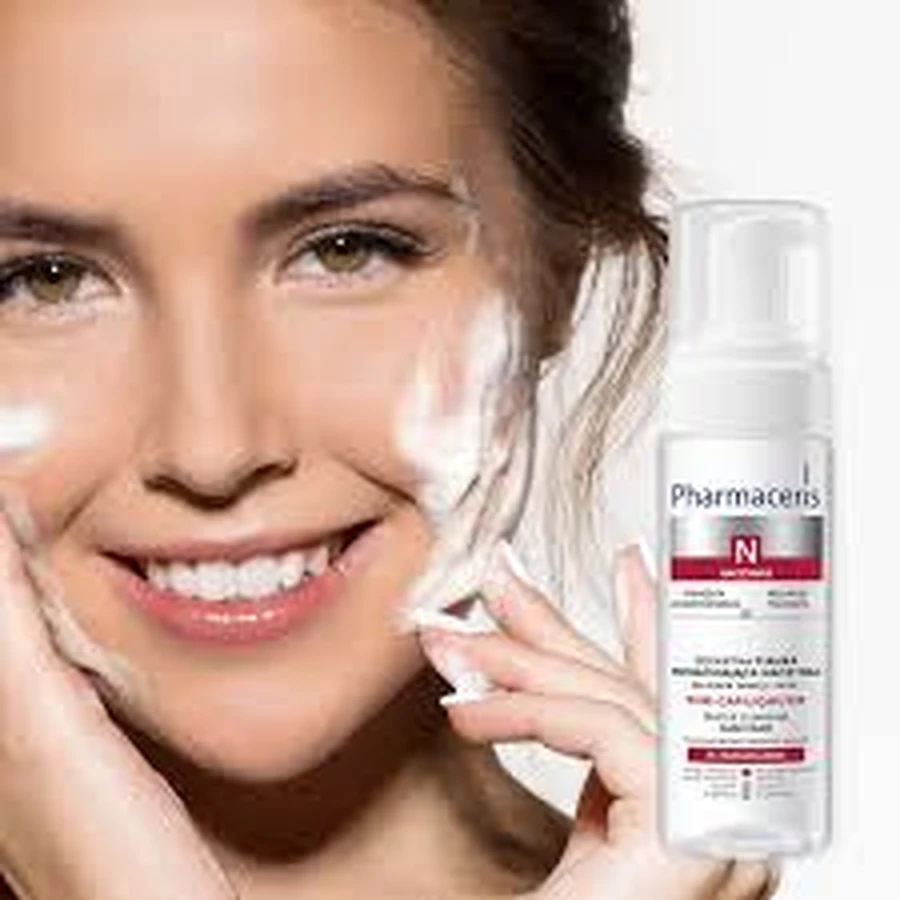 Pharmaceris N Puri-Capiliqmusse, delicate schuimversterkende haarvaten voor het wassen van gezicht en ogen, 150 ml