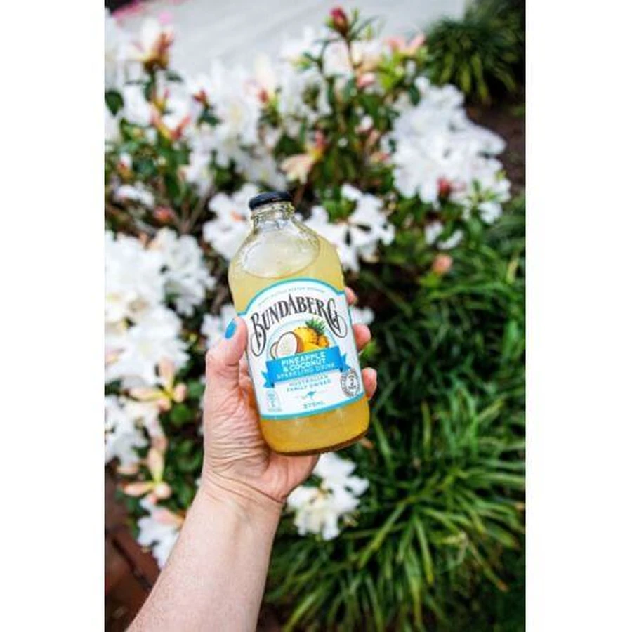Koolzuurhoudende drank met ananas en kokos, 375 ml, Bundaberg