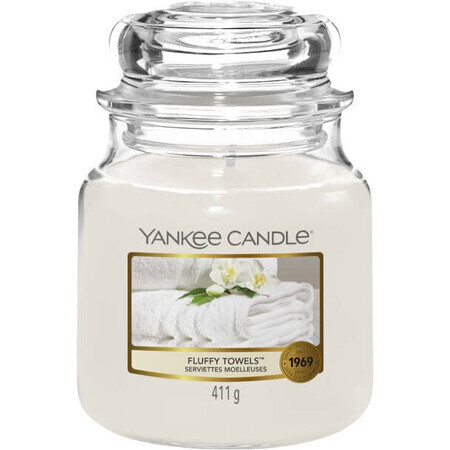 Yankee Candle Medium Candle Fluffy Towels 411 g