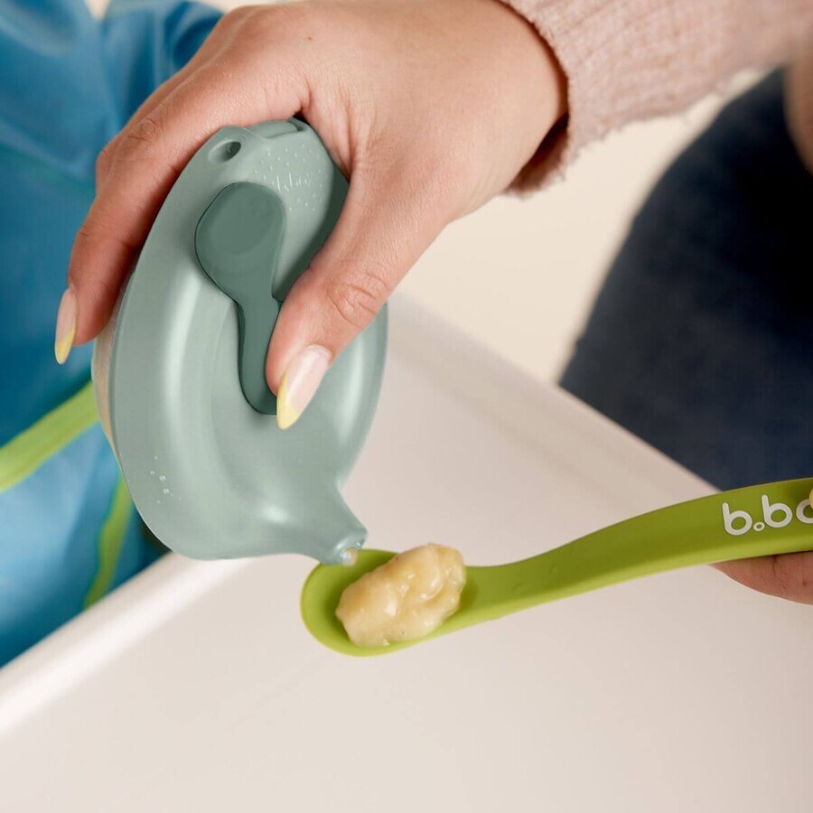 B. box Refillable refillable bag for baby food - blue