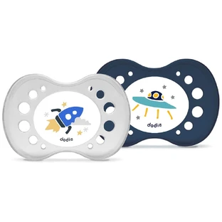 Dodie Anatomical Pacifiers Night Boy Family Cuddles 6 months or more x2