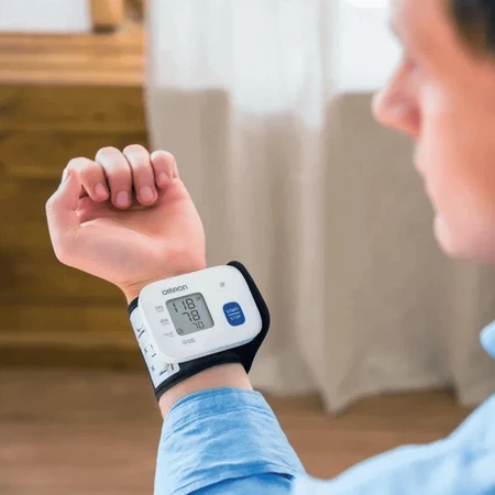 Omron RS1, Blutdruckmessgerät für das Handgelenk