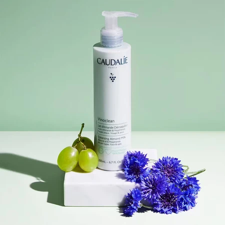Caudalie Vinoclean, almond makeup remover milk, 400 ml