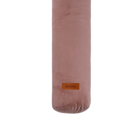 Dekking voor wieg vuil roze