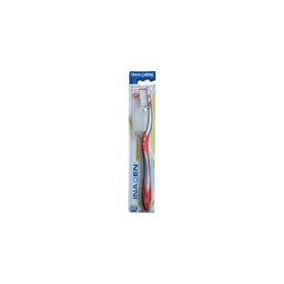 INADEN Cepillo de Dientes Dynamic Medium Con Capuchón Protector - Rojo