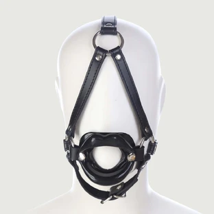 O Ring Gag z silikonowymi ustami i paskiem na szczękę - czarny