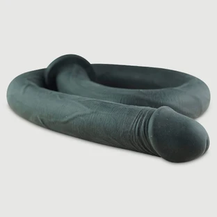 De Colon Digger X-Large Platinum Siliconen Dildo Voor Anaal Onderzoek 108 cm - Zwart