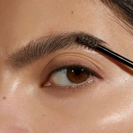 Madara Grow &amp; Fix Tinted Brow Gel, ser gel pentru stilizarea sprâncenelor, Ash Brown 4, 4.25 ml