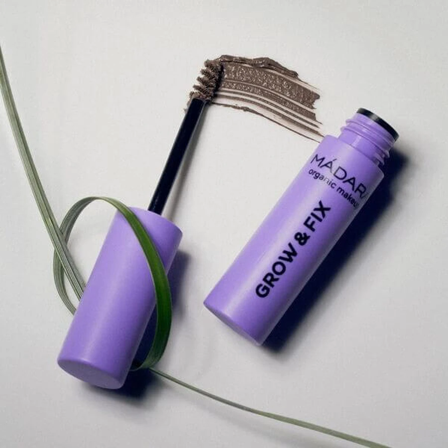 Madara Grow &amp; Fix Tinted Brow Gel, ser gel pentru stilizarea sprâncenelor, Ash Brown 4, 4.25 ml