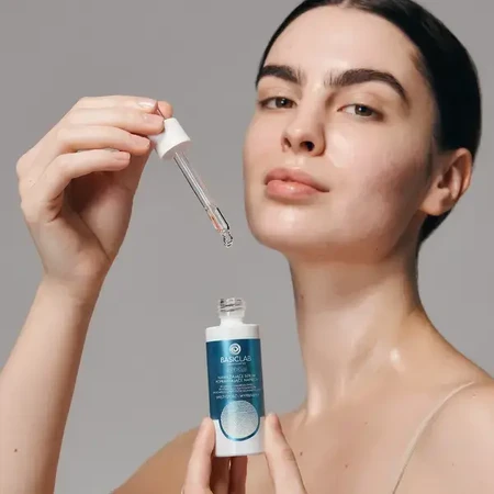 BasicLab Esteticus Dermocosmetics, ser hidratant pentru îmbunătățirea tensiunii, 15 ml