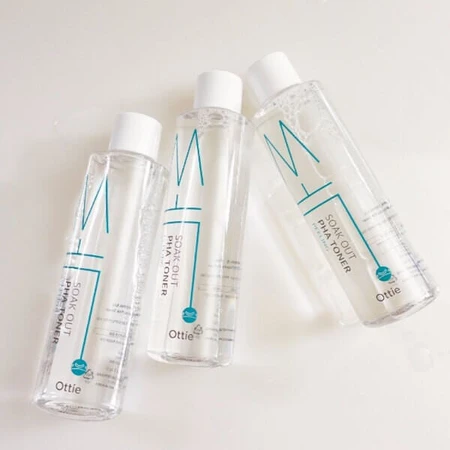 Ottie Soak Out, tonique pour le visage avec acide PHA, 210 ml