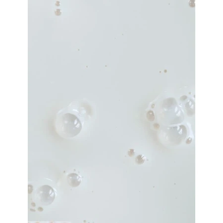 Nerds Barrier Restore Fluid, herstellende melk tonic met 5% squalaan, 2% ureum en ceramide NP, 100 ml