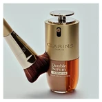 Clarins gua sha - 1 foundation brush