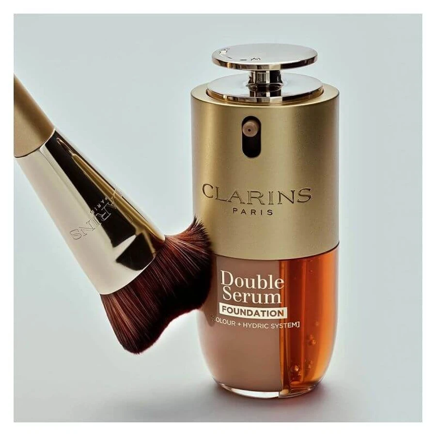 Clarins gua sha - 1 foundation brush