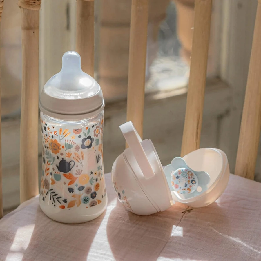 Suavinex wonderland - 4-elementowy zestaw upominkowy dla niemowląt - jasnoniebieski: ceny i cechy