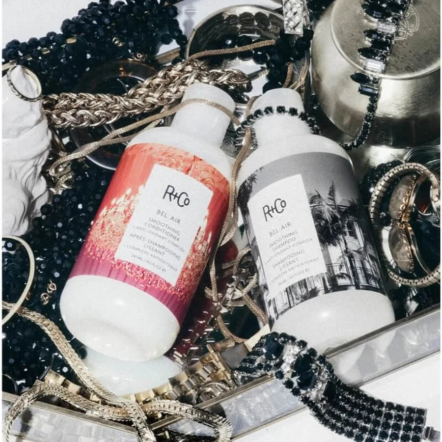 R+co Bel air gladmakende shampoo 241 ml