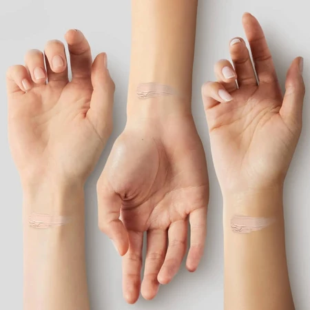 Clinique Even Better – Płynny podkład SPF 15 – nr CN52 Neutralny: ceny i cechy
