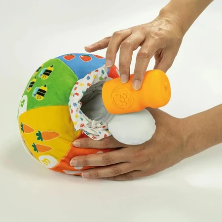 Clementoni Baby: Ball That Plays Music and Sings - Educational Toy for Children 6+ Months