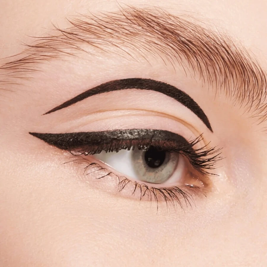 Essence Waterproof Eyeliner Pen