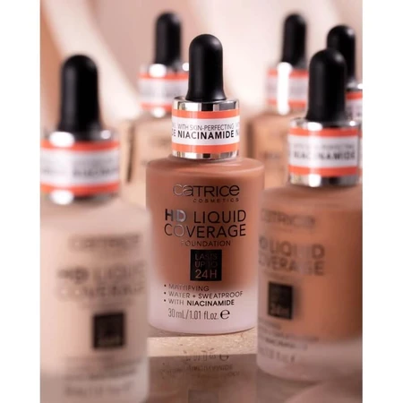 Catrice HD Liquid Coverage – mattierende Flüssiggrundierung – Nr. 010 Light Beige