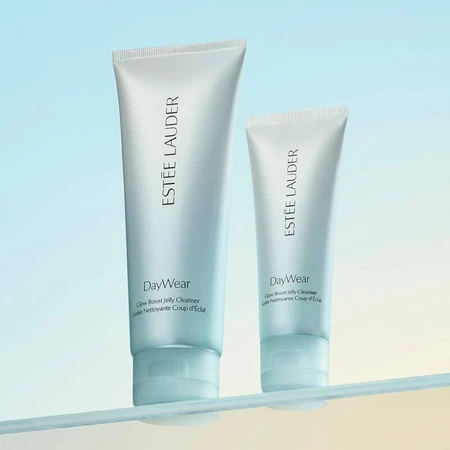 Estée Lauder Daywear Glow Boost Jelly Cleanser – oczyszczający i rozjaśniający piankowy płyn do mycia twarzy, 125 ml: ceny i cechy