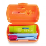Curaprox | Reisset met 10 ml tandpasta, opvouwbare tandenborstel, interdentale reinigingsborstel en oranje reisetui | 1 stuk