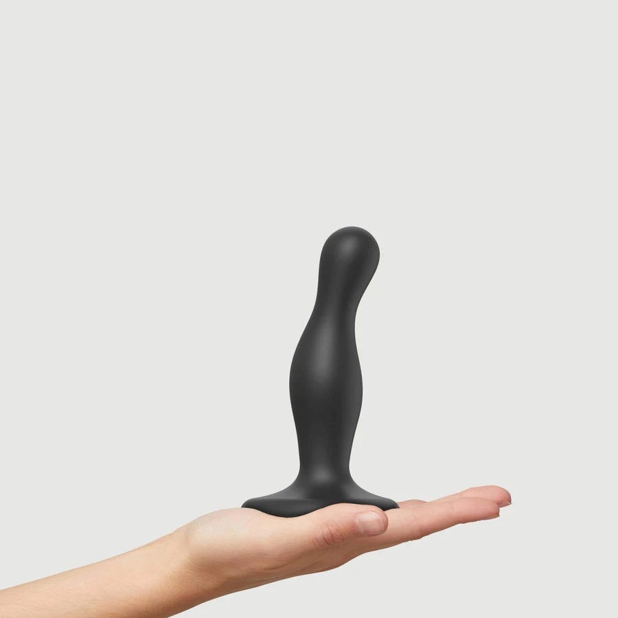 Curvy Plug: Small Premium Silicone Dildo with Suction Cup - Black